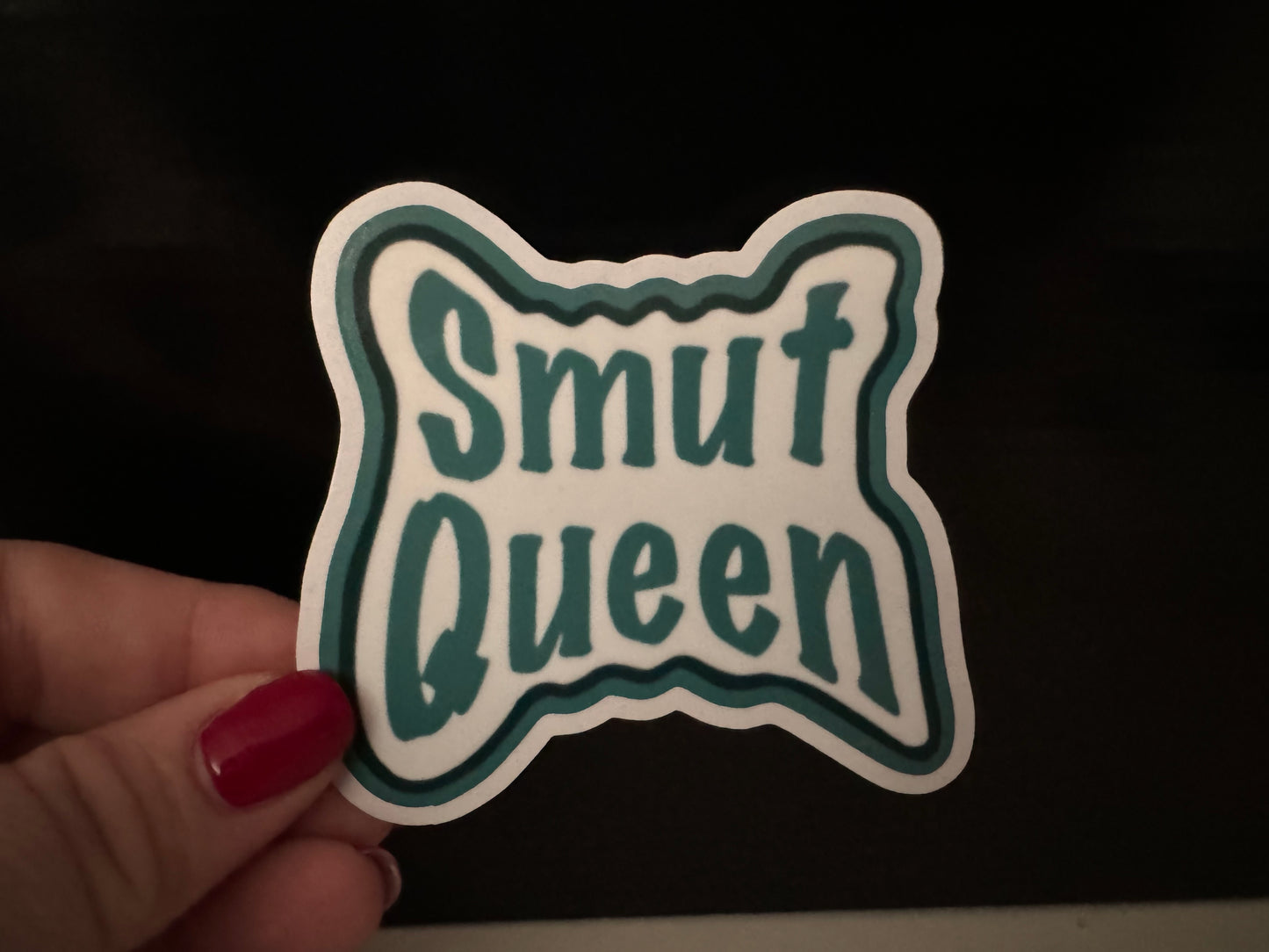 Smut Queen Vinyl Sticker - Kindle bookish decoration